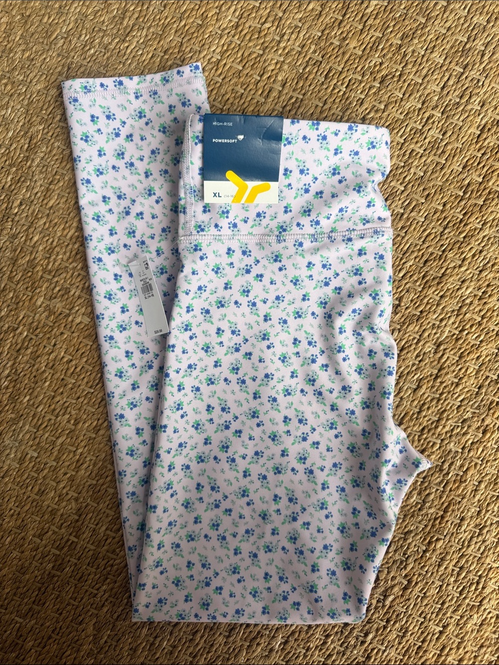 Old Navy Lavender Floral Powersoft Leggings size XL NWT